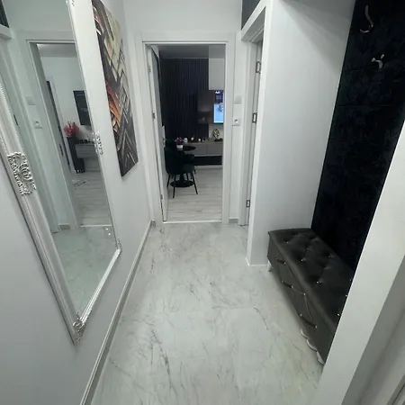 Eva Apartment Constanta